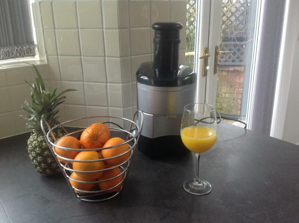 Oakleigh 1 Bed Ground Floor Garden View Free Onsite Parking Стратфорд-апон-Эйвон
